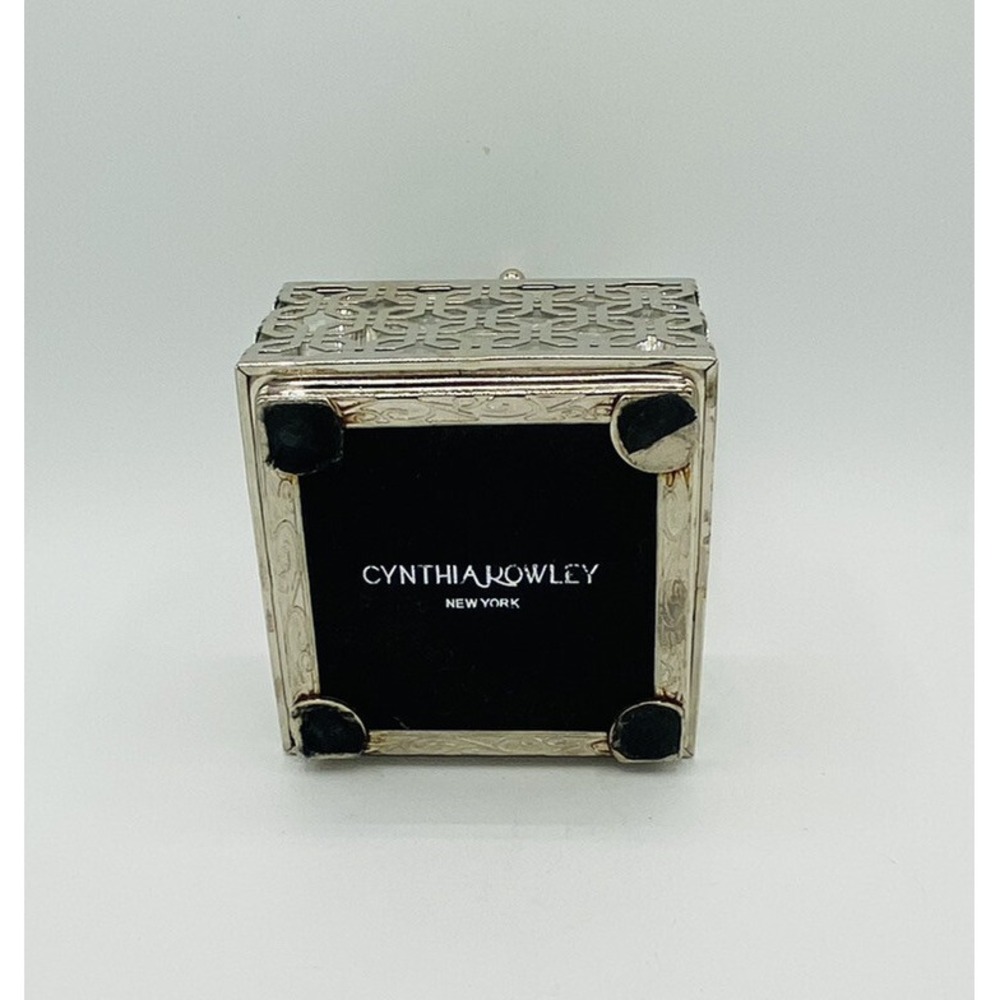 Cynthia Rowley Jewelry Box Silver Tone Filigree Pattern Beveled Glass New York - Picture 6 of 9